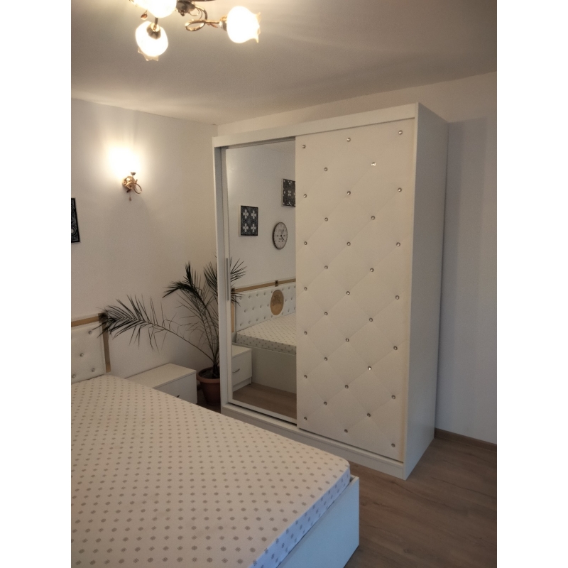 Dressing Deluxe cu usa tapitata...